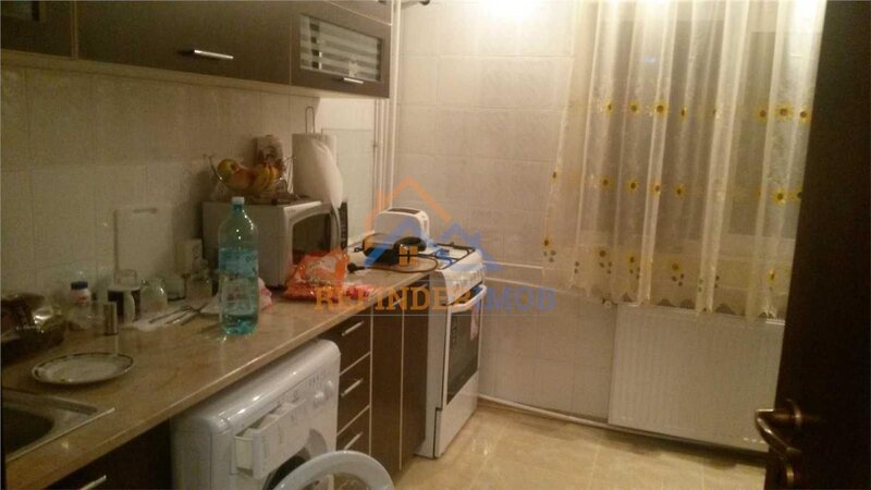 Sebastian  Apartament de vanzare cu 3 camere, zona Sebastian - Vulcan Center